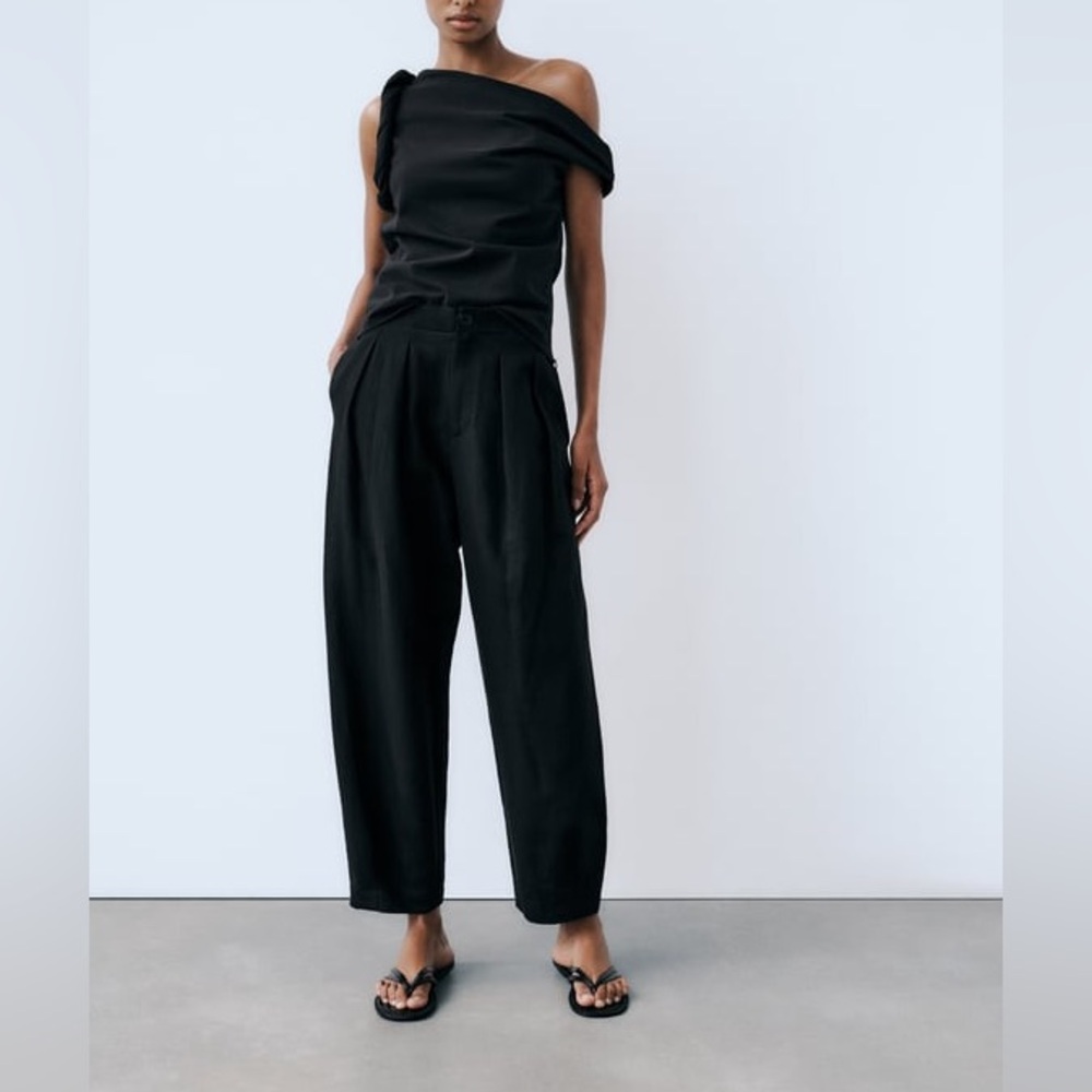 Zara black Linen Cotton blend tapered pants